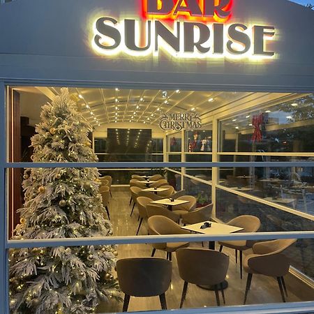 Sunrise Luxury Apartments Sarandë Exteriör bild