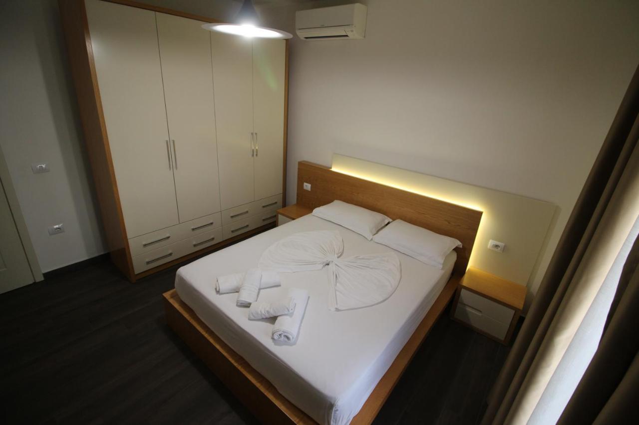 Sunrise Luxury Apartments Sarandë Exteriör bild
