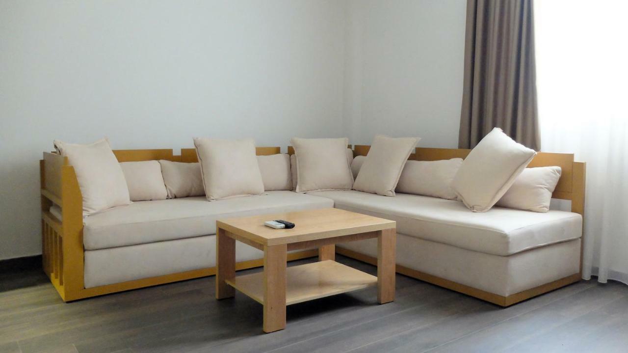 Sunrise Luxury Apartments Sarandë Exteriör bild