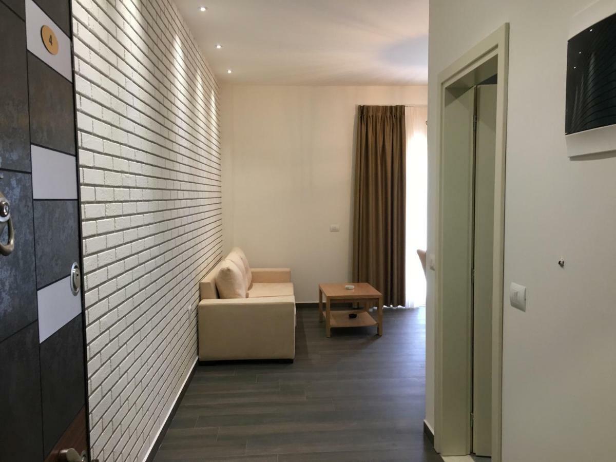 Sunrise Luxury Apartments Sarandë Exteriör bild