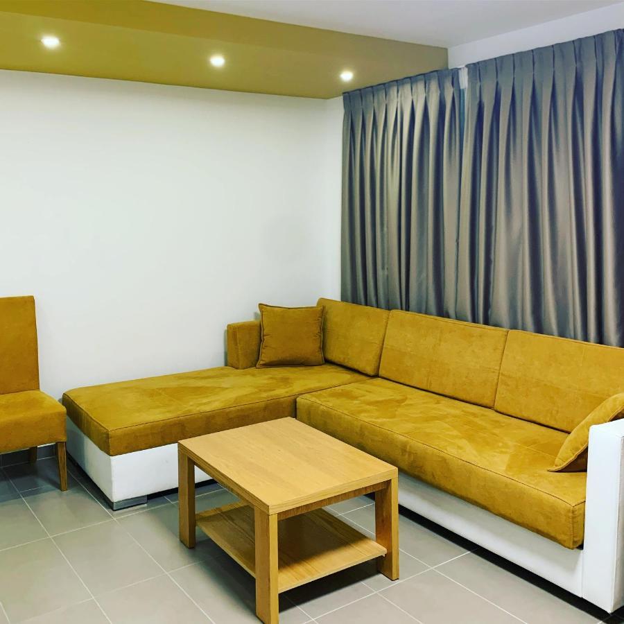 Sunrise Luxury Apartments Sarandë Exteriör bild